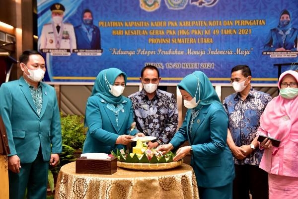 Buka Pelatihan Kapasitas Kader PKK se-Sumut, Gubernur Edy Rahmayadi Sebut Harmonisasi Kunci Daerah Bisa Maju